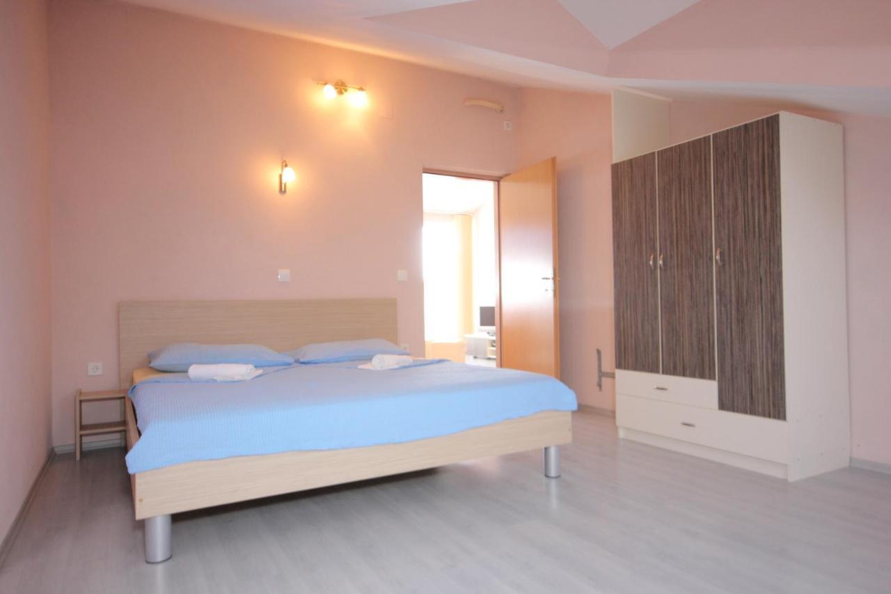 Apartments By The Sea Tkon, Pasman - 686 المظهر الخارجي الصورة