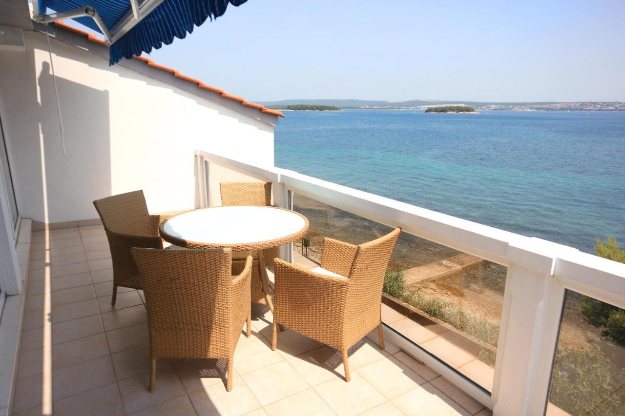 Apartments By The Sea Tkon, Pasman - 686 المظهر الخارجي الصورة