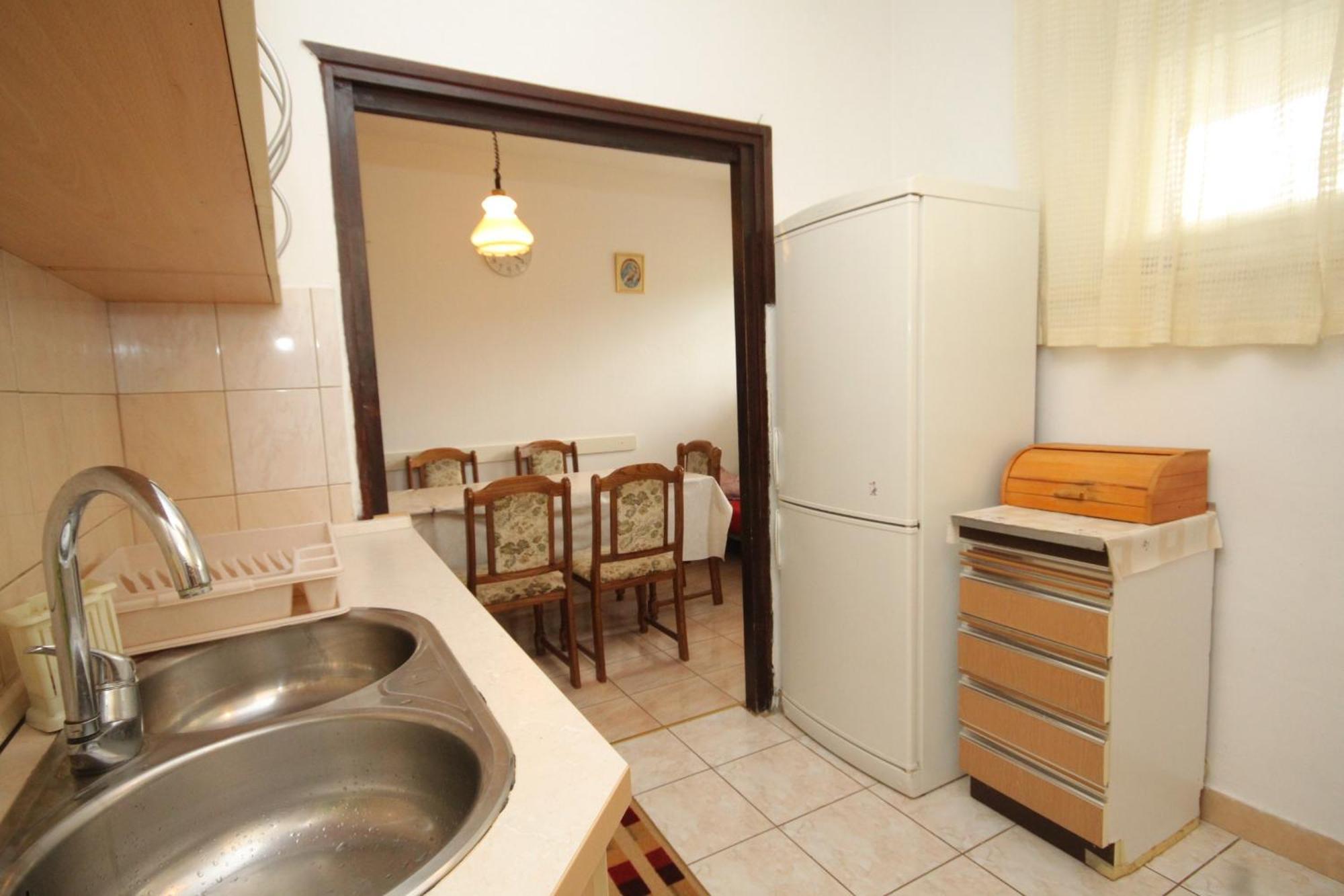 Apartments By The Sea Tkon, Pasman - 686 الغرفة الصورة