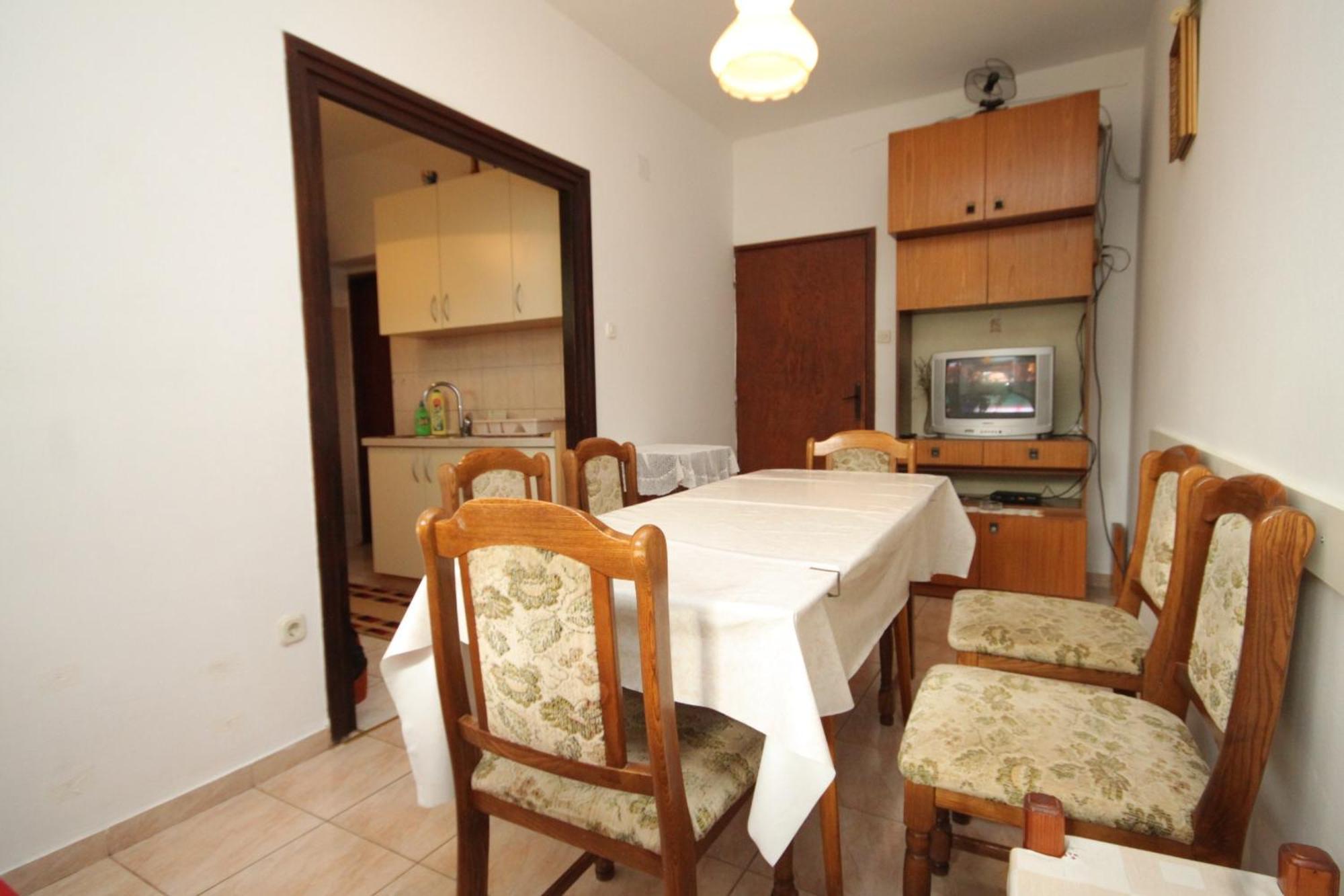Apartments By The Sea Tkon, Pasman - 686 الغرفة الصورة